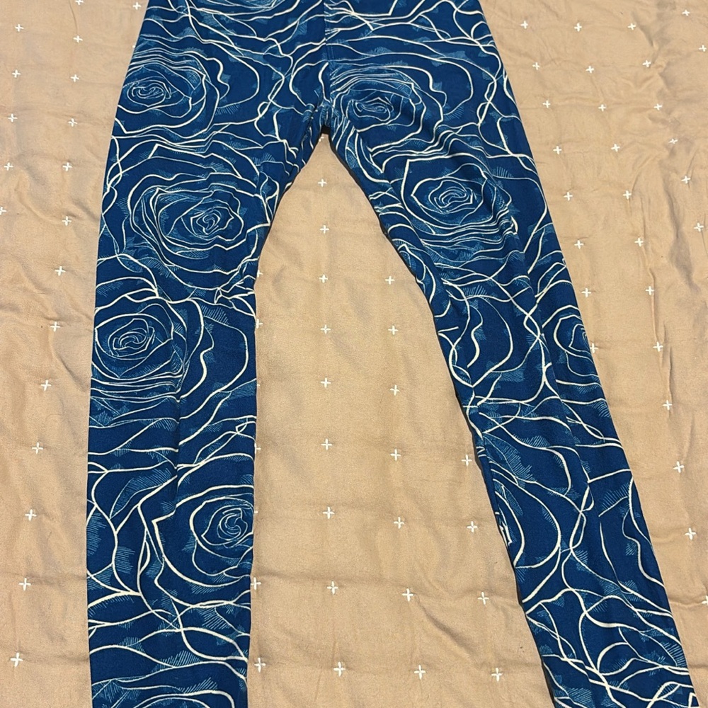 LuLaRoe Blue and White Patterned Skinny Pants